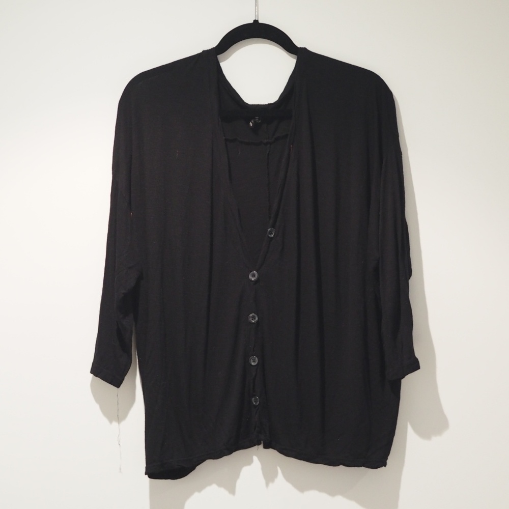 Button down - Picture 2 of 5